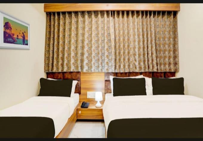 Hotel O Sun Light Ahmedabad Exterior photo